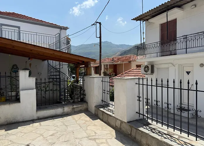 Konstantinos Junior I *