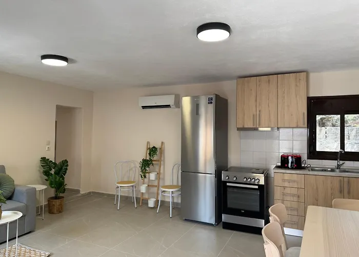 Konstantinos Junior I *